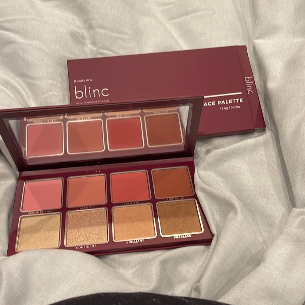Blinc glow getter face palette